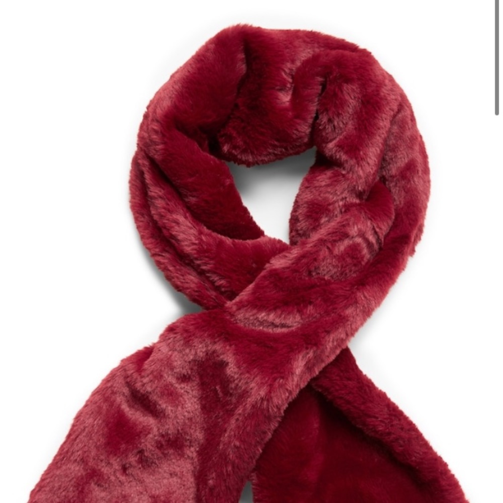 Faux fur scarf